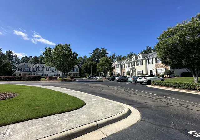 Photo 3 of Townhouse for sale at 1725 Tw Alexander Dr #1204, Durham, NC 27703 | MLS# 10181207 | Listing updated on 2026-09-15