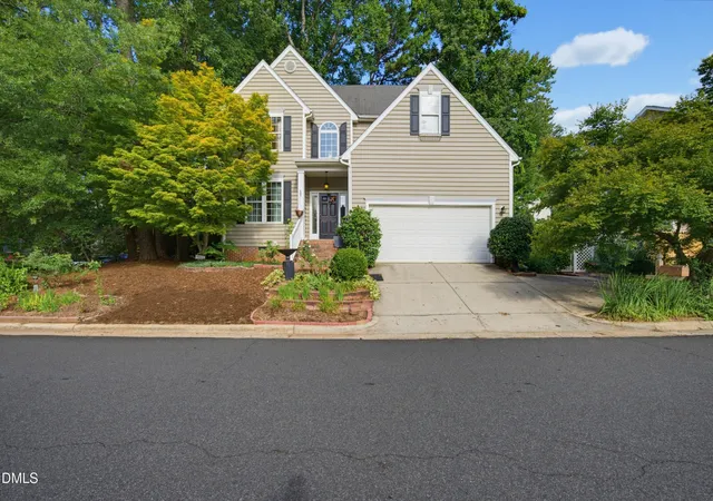 Photo 1 of Single family home for sale at 8901 Castleton Ln, Raleigh, NC 27615 | MLS# 10182164 | Listing updated on 2026-08-27