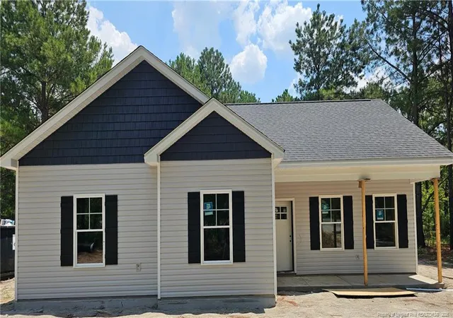 Photo 1 of Single family home for sale at 4947 Hillmon Grv Rd, Cameron, NC 28326 | MLS# 766303 | Listing updated on 2026-09-02