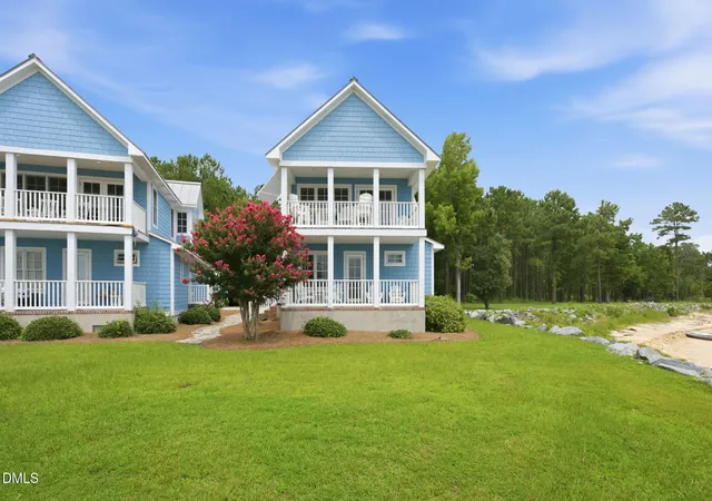 3rd image of 511 Neuse Vlg Rd, Arapahoe, NC 28510