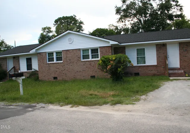 Photo 8 of Multi family home for sale at 200 202 Prevatte St, Lumberton, NC 28358 | MLS# 10181377 | Listing updated on 2026-08-05