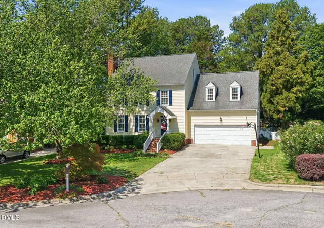 2nd image of 8705 Chatterleigh Cir, Raleigh, NC 27615 | MLS# 10181318