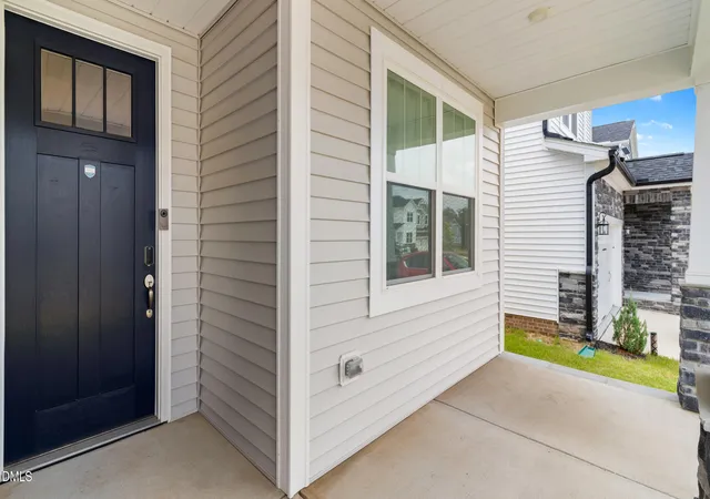 Photo 4 of Single family home for sale at 228 Sprenger St, Garner, NC 27529 | MLS# 10184115 | Listing updated on 2026-09-18