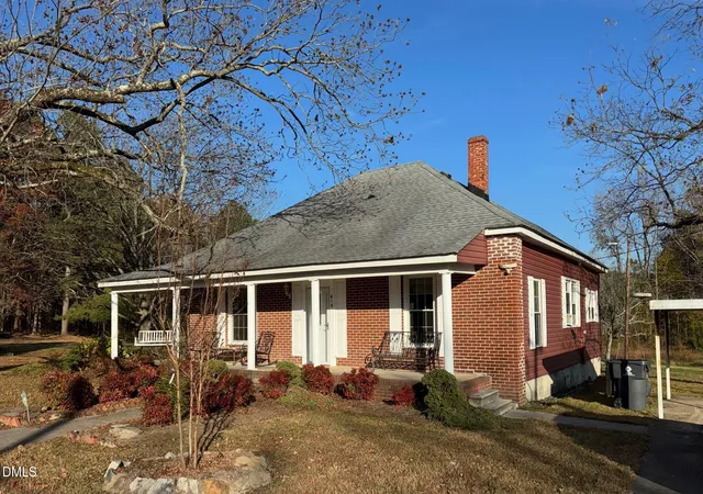 Photo 4 of Single family home for sale at 410 High St, Norlina, NC 27563 | MLS# 10181249 | Listing updated on 2026-09-01