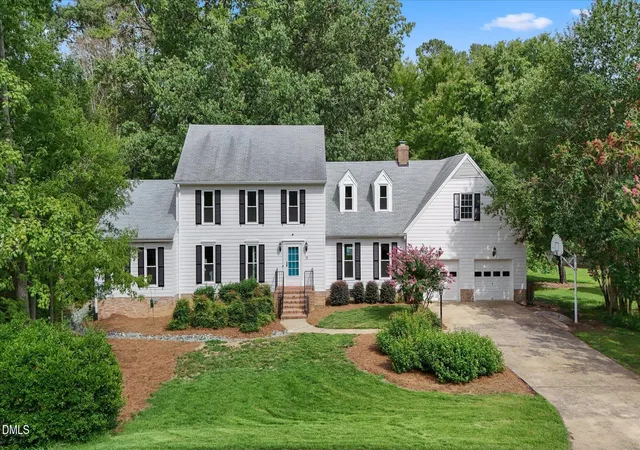 Photo 1 of Single family home for sale at 18 Surrey Ln, Durham, NC 27707 | MLS# 10182457 | Listing updated on 2026-08-25