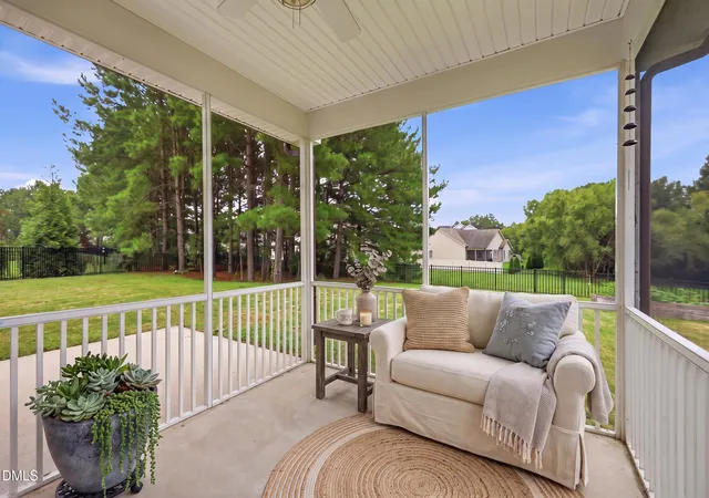 Photo 3 of Single family home for sale at 1404 Sage Tree Dr, Zebulon, NC 27597 | MLS# 10185247 | Listing updated on 2026-08-31