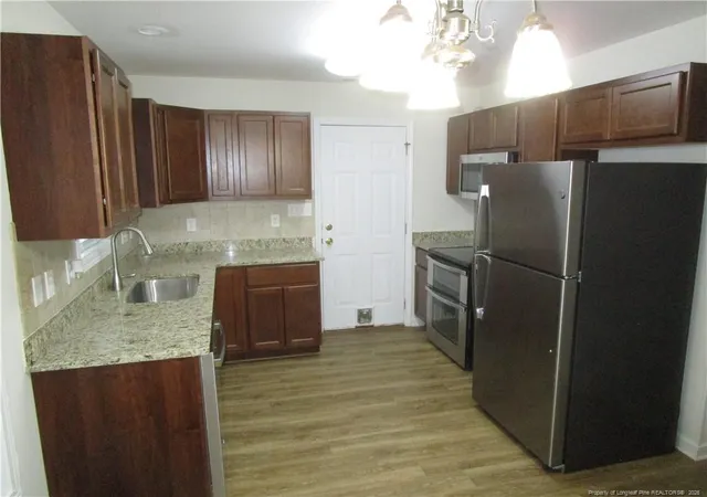 Photo 4 of Single family home for sale at 4110 Craigwood Ln, Hope Mills, NC 28348 | MLS# 766334 | Listing updated on 2026-08-31