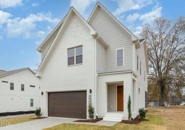 Photo 2 of Single family home for sale at 2306 Broad St, Durham, NC 27704 | MLS# 10181338 | Listing updated on 2026-08-09