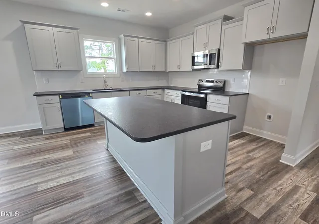 5th image of 178 Jenkins St, Dunn, NC 28334 | MLS# 10184540