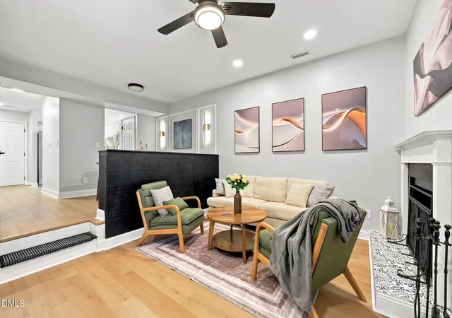 4th image of 305 Kendall Dr, Durham, NC 27703