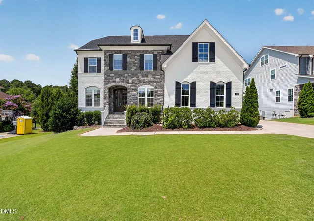 2nd image of 5105 Gansett Ln, Raleigh, NC 27612 | MLS# 10183627