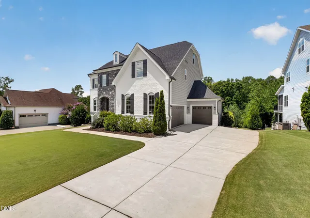 5th image of 5105 Gansett Ln, Raleigh, NC 27612 | MLS# 10183627