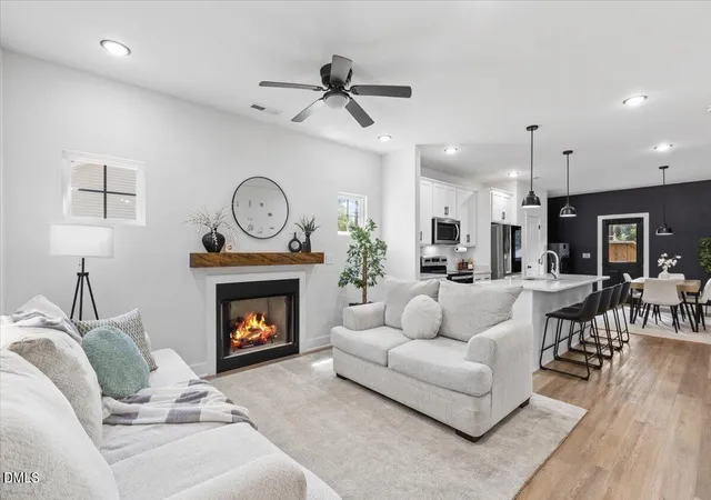 Photo 2 of Single family home for sale at 206 S Darden St, Kenly, NC 27542 | MLS# 10183939 | Listing updated on 2026-09-05