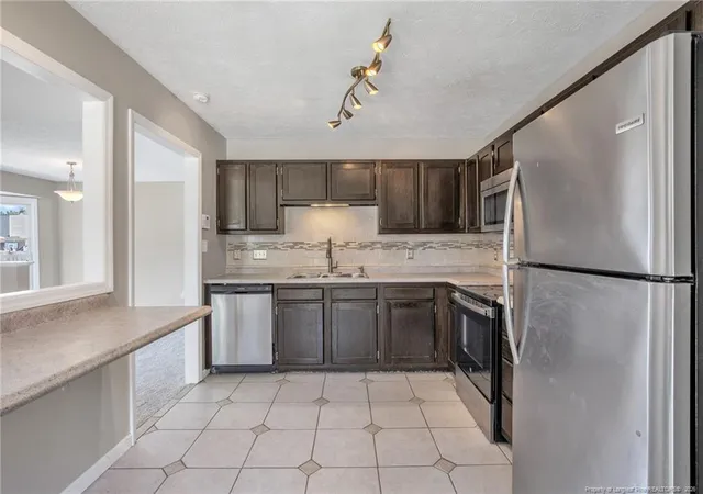 Photo 3 of Sale Pending at 3672 Highgate Dr, Hope Mills, NC 28348 | MLS# 765714 | Listing updated on 2026-08-03