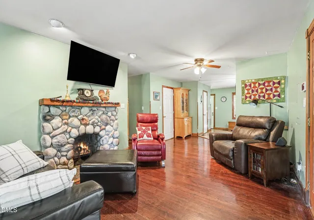 5th image of 56 W Cornwallis St, Pittsboro, NC 27312 | MLS# 10183829