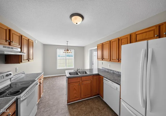 Photo 3 of Single family home for sale at 64 Jewel Ln, Four Oaks, NC 27524 | MLS# 10181347 | Listing updated on 2026-08-28