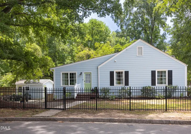 Photo 1 of Single family home for sale at 1308 Ruffin St, Durham, NC 27701 | MLS# 10181610 | Listing updated on 2026-09-17