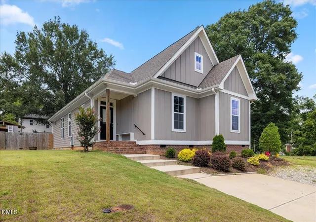 Photo 2 of Single family home for sale at 408 S Main St, Franklinton, NC 27525 | MLS# 10181371 | Listing updated on 2026-07-21