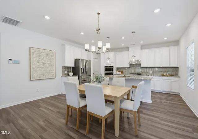 5th image of 537 Oaks End Dr, Holly Springs, NC 27540 | MLS# 10182765