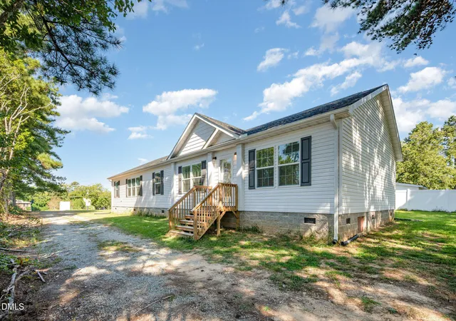3rd image of 2551 Old Durham, Roxboro, NC 27573 | MLS# 10185125