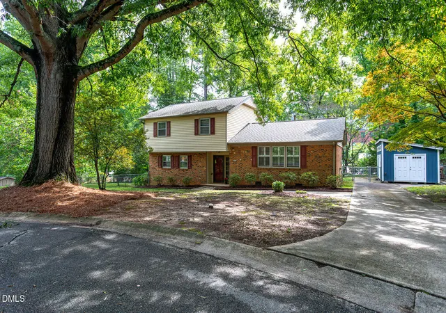 Photo 2 of Single family home for sale at 921 Devon Ave, Cary, NC 27511 | MLS# 10181831 | Listing updated on 2026-09-06