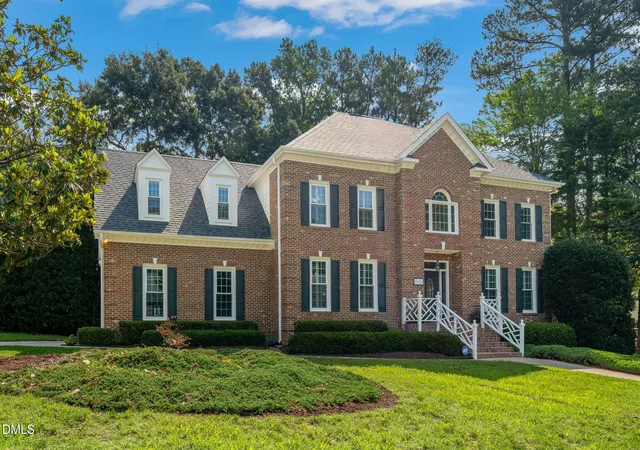Photo 3 of Sale Pending at 9004 Armitage Ct, Raleigh, NC 27615 | MLS# 10182258 | Listing updated on 2026-08-14
