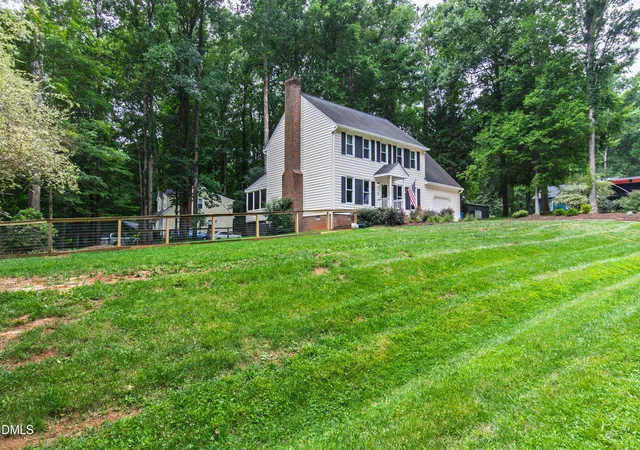 Photo 3 of Single family home for sale at 2101 Woodnell Dr, Raleigh, NC 27603 | MLS# 10185550 | Listing updated on 2026-10-04
