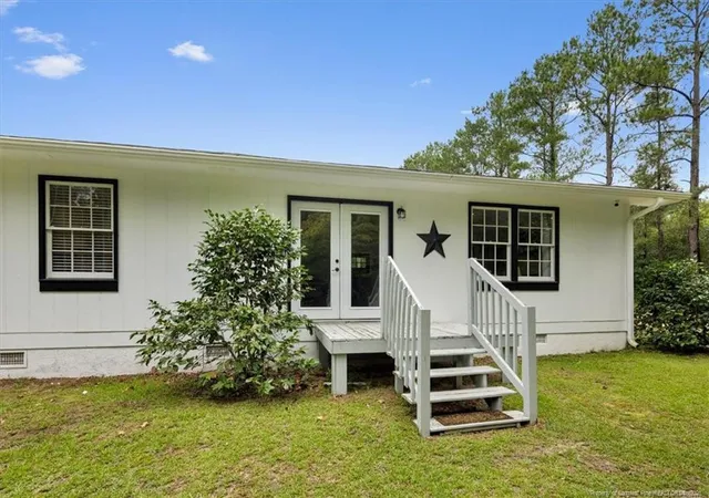 Photo 3 of Sale Pending at 199 Conoco Dr, Saint Pauls, NC 28384 | MLS# 766385 | Listing updated on 2026-07-28