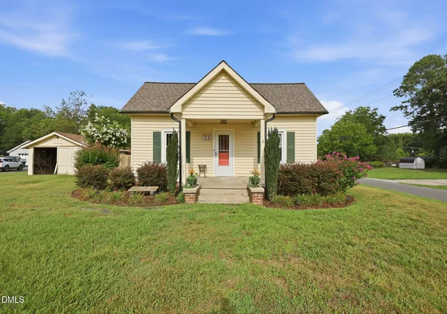 Photo 1 of Sale Pending at 319 Apple St, Gibsonville, NC 27249 | MLS# 10182249 | Listing updated on 2026-09-13