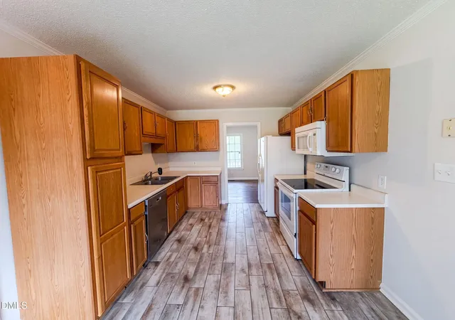 Photo 2 of Sale Pending at 4013 Burleigh Pl, Fayetteville, NC 28311 | MLS# 10181492 | Listing updated on 2026-09-21