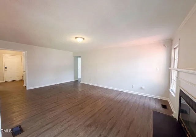 Photo 3 of Sale Pending at 4013 Burleigh Pl, Fayetteville, NC 28311 | MLS# 10181492 | Listing updated on 2026-09-21