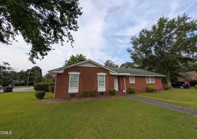 4th image of 1708 Laurel St, Goldsboro, NC 27530 | MLS# 10181563