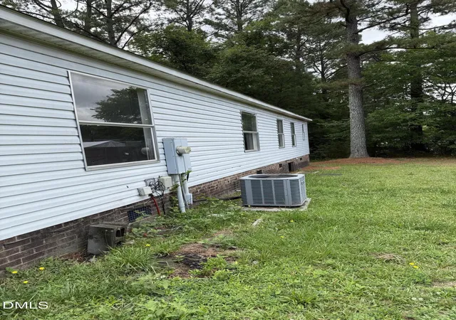 Photo 3 of Sale Pending at 6904 Agea Ln, Wendell, NC 27591 | MLS# 10185235 | Listing updated on 2026-10-07