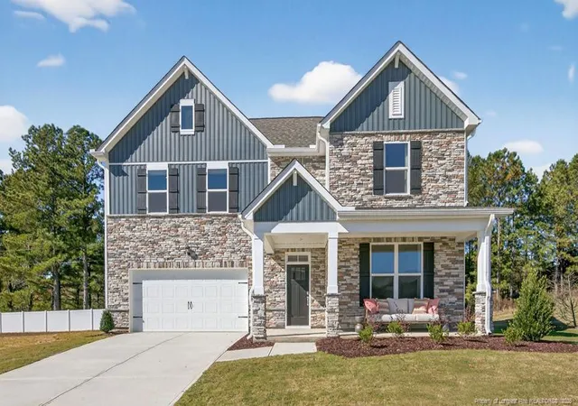 Photo 1 of Sale Pending at 1121 Summer Daisy Dr, Aberdeen, NC 28315 | MLS# 766401 | Listing updated on 2026-07-22