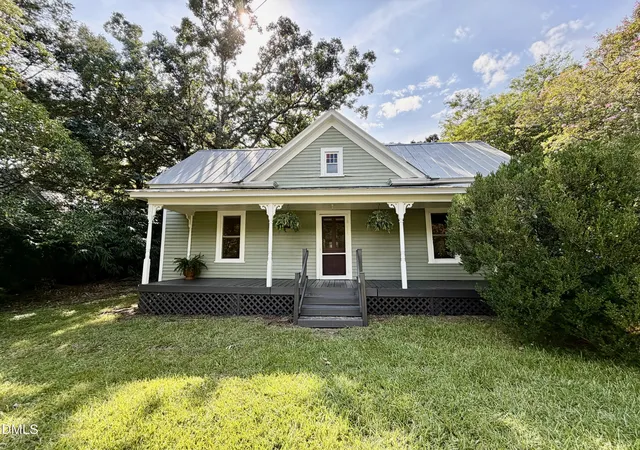 1st image of 511 N Greensboro St, Carrboro, NC 27510 | MLS# 10187769