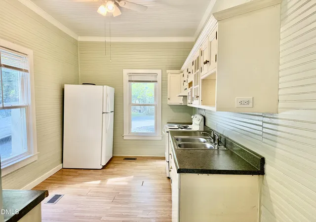 4th image of 511 N Greensboro St, Carrboro, NC 27510 | MLS# 10187769