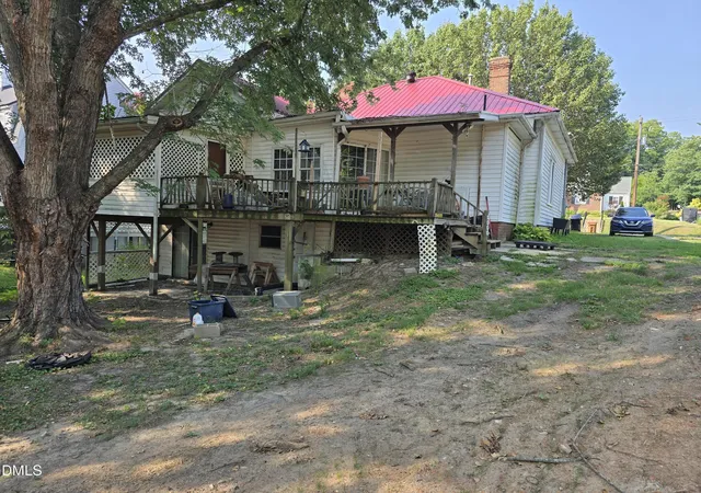 2nd image of 124 Academy St, Roxboro, NC 27573 | MLS# 10181852