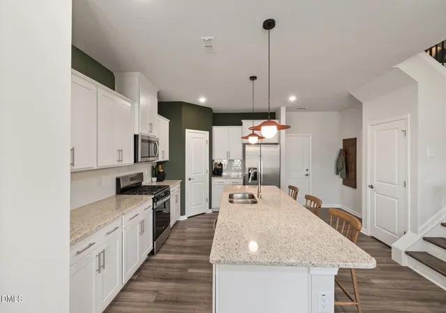 Photo 4 of Townhouse for sale at 839 Weavers Abbey Pl, Knightdale, NC 27545 | MLS# 10181585 | Listing updated on 2026-09-20