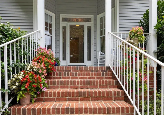 3rd image of 153 Summit Oaks Ln, Holly Springs, NC 27540 | MLS# 10182195