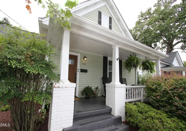 4th image of 705 Hinsdale St, Raleigh, NC 27605 | MLS# 10185276
