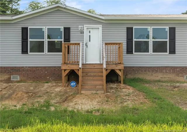 Photo 2 of Manufactured home for sale at 168 Old Baker Rd, Maxton, NC 28364 | MLS# 766427 | Listing updated on 2026-08-28