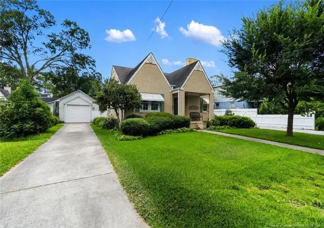 Photo 2 of Single family home for sale at 1602 N Chestnut St, Lumberton, NC 28358 | MLS# 766432 | Listing updated on 2026-07-22