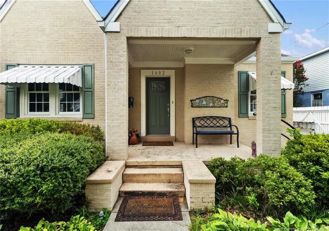 Photo 4 of Single family home for sale at 1602 N Chestnut St, Lumberton, NC 28358 | MLS# 766432 | Listing updated on 2026-07-22