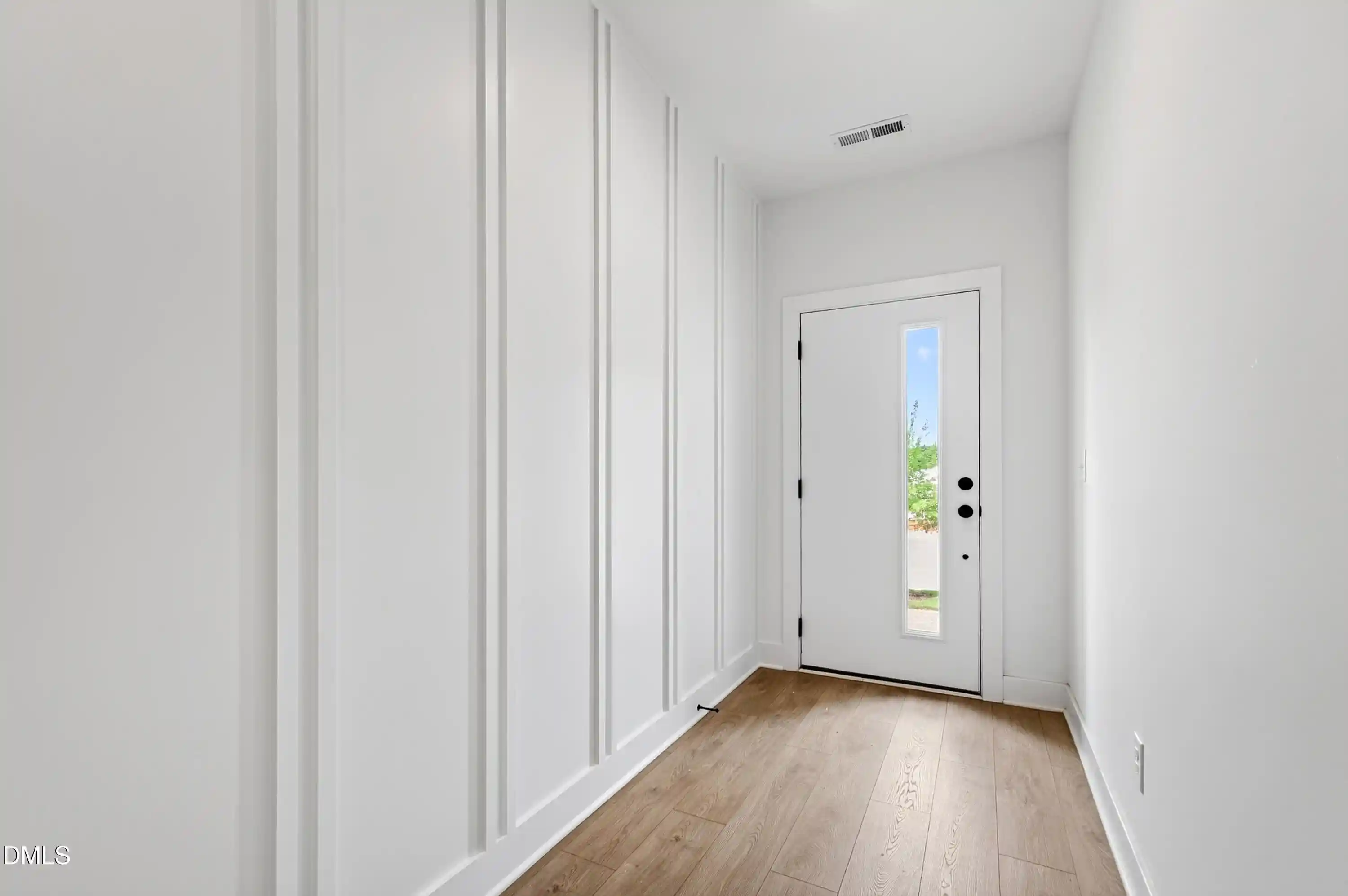 Listing Photo 2 - Condo for sale in 1317 Garner Rd located at 1317 Garner Rd, Raleigh, NC 27610 - Unit #102