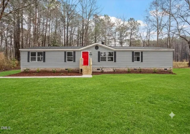 Photo 1 of Sale Pending at 304 E Pope Ave, Kenly, NC 27542 | MLS# 10182464 | Listing updated on 2026-08-14