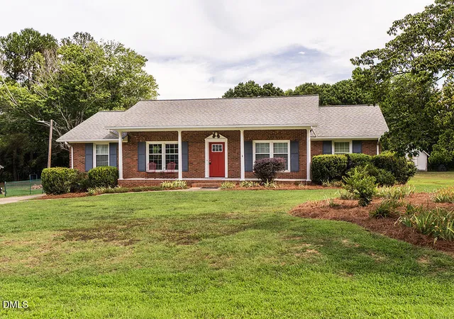 1st image of 4507 Eldorado Dr, Greensboro, NC 27406 | MLS# 10181923