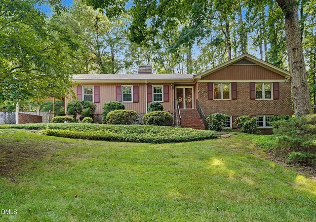 1st image of 5405 Parkwood Dr, Raleigh, NC 27612 | MLS# 10183241