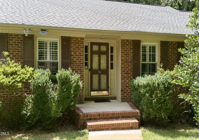 Photo 3 of Sale Pending at 7301 Fiesta Way, Raleigh, NC 27615 | MLS# 10183851 | Listing updated on 2026-09-04