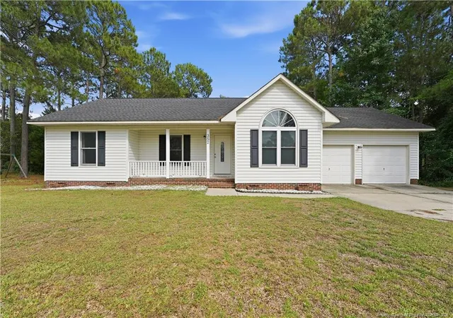 Photo 1 of Single family home for sale at 352 Sawyer Rd, Cameron, NC 28326 | MLS# 766415 | Listing updated on 2026-09-01