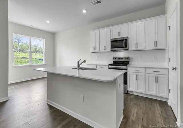 Photo 3 of Sale Pending at 3086 Platinum Cir, West End, NC 27376 | MLS# 766452 | Listing updated on 2026-09-04
